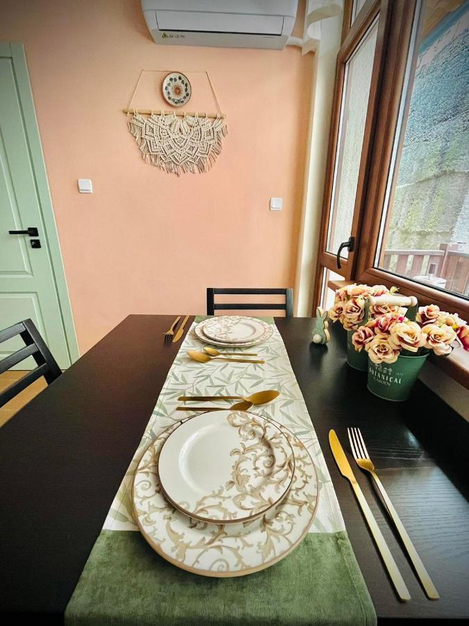 The Green Guest House Of Veliko Tarnovo-Amazing View, Top Location المظهر الخارجي الصورة