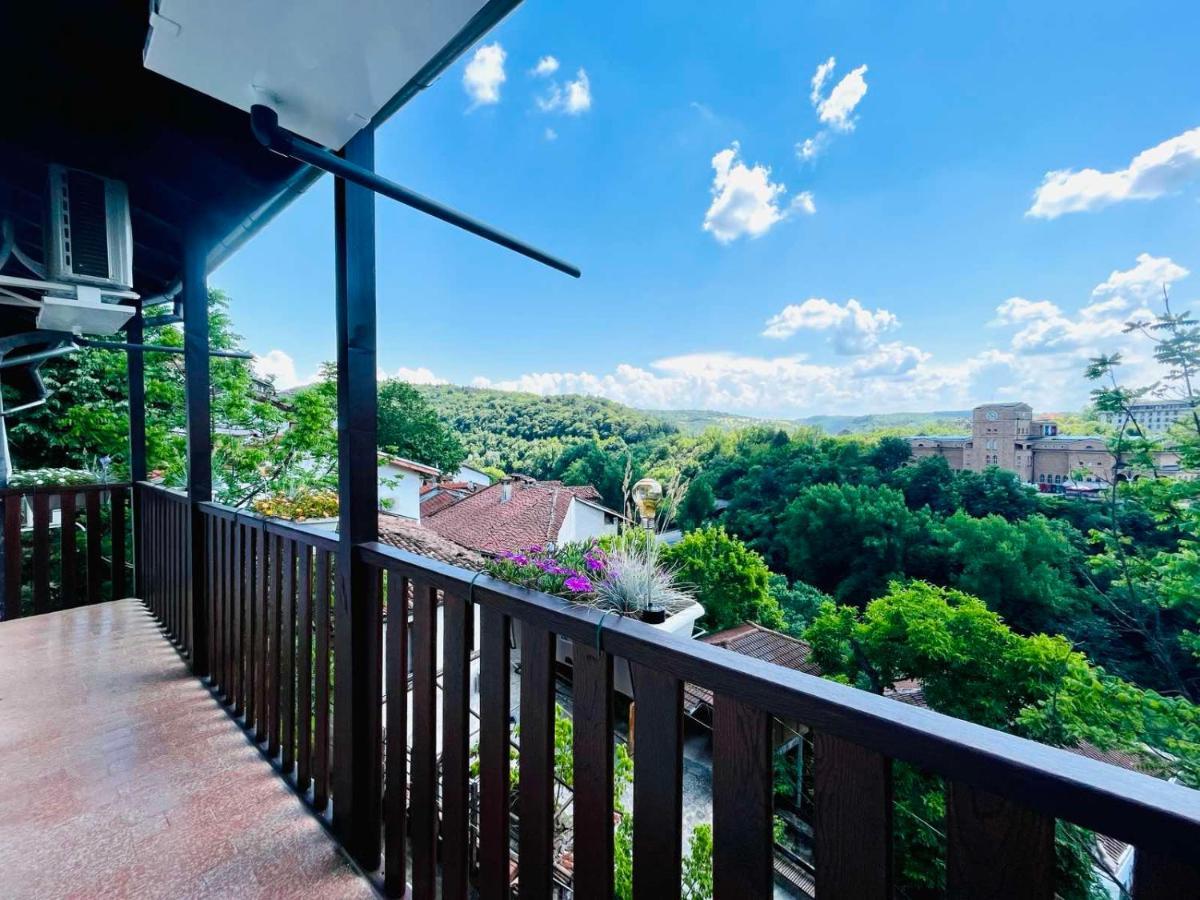 The Green Guest House Of Veliko Tarnovo-Amazing View, Top Location المظهر الخارجي الصورة